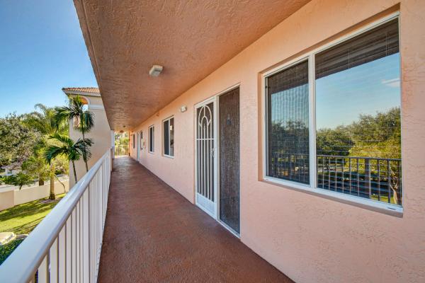 Regal Shores North At Coral Lakes, 5746 Crystal Shores Dr #302, Boynton Beach, Florida 33437, image 1