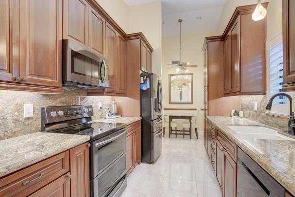 Fairmont Place, 4734 Fancy Leaf Ct, Boynton Beach, Florida 33436, image 2