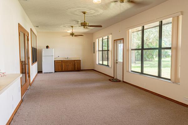 Indian River Estates, 700 E Midway Rd, Fort Pierce, Florida 34982, image 1