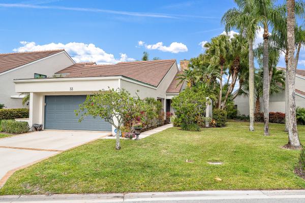 Townhomes Of Marlwood, 33 Edinburgh Dr, Palm Beach Gardens, Florida 33418, image 1