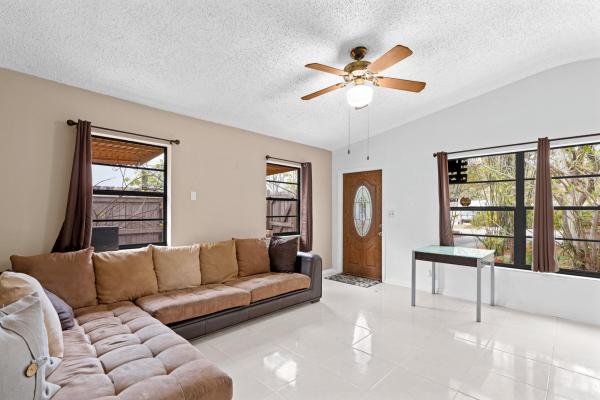 Delray Manors, 408 Manchester St, Boca Raton, Florida 33487, image 1