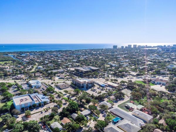 Lincoln Court, 1400 NE 2nd Ct, Boca Raton, Florida 33432, image 1