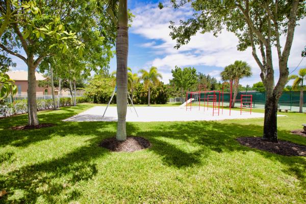 Portofino Shores, 5754 Sunberry Cir, Fort Pierce, Florida 34951, image 3