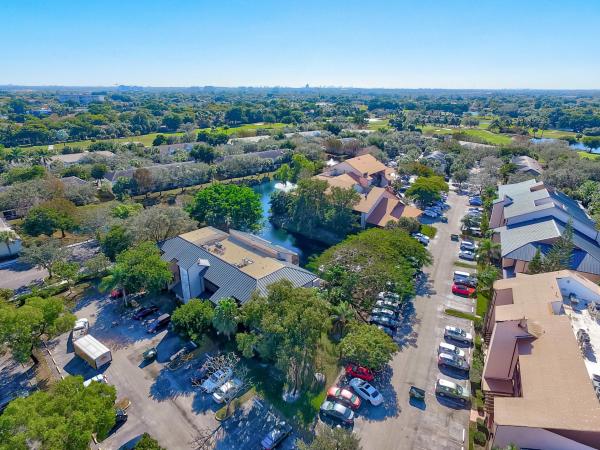 Fountains Of Jacaranda, 140 SW 96th Ter #102, Plantation, Florida 33324, image 1