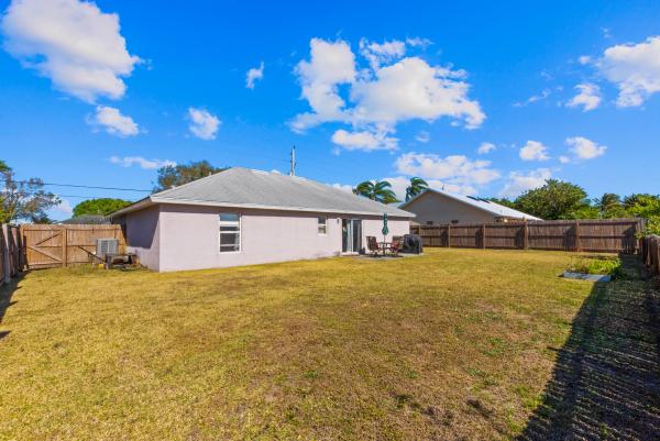Bayshore Heights, 610 SW Carter Ave, Port St. Lucie, Florida 34984, image 1