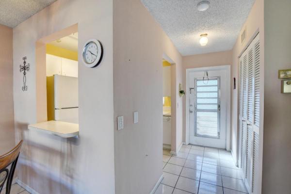 Sandalfoot Boulevard, 9851 Sandalfoot Blvd #208, Boca Raton, Florida 33428, image 1
