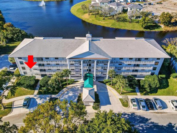Whitehall, 3520 Whitehall Dr #201, West Palm Beach, Florida 33401, image 3
