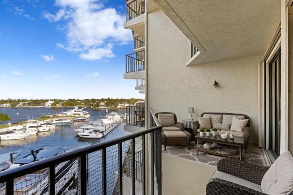 Delray Harbor Club, 1035 SE 6th Ave #33, Delray Beach, Florida 33483, image 2