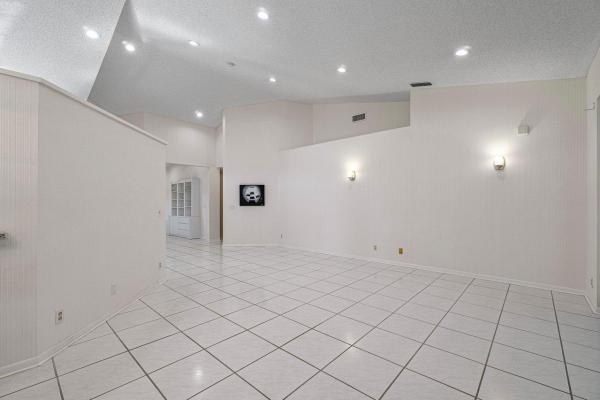 The Lexington Club, 7565 Lexington Club Blvd #B, Delray Beach, Florida 33446, image 1