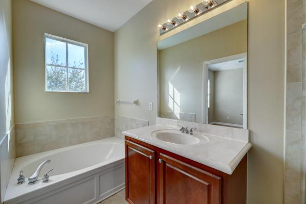 Sandpiper Cove At Botanica, 334 W Thatch Palm Cir #105, Jupiter, Florida 33458, image 1