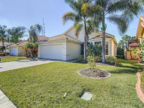 Lake Charles, 810 SW Munjack Cir, Port St. Lucie, Florida 34986, image 3