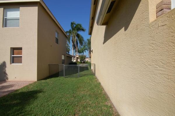 Greystone, 7630 Topiary Ave, Boynton Beach, Florida 33437, image 2