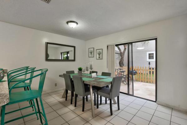 South Shore Of Wellington, 1273 The 12th Fairway St, Wellington, Florida 33414, image 2