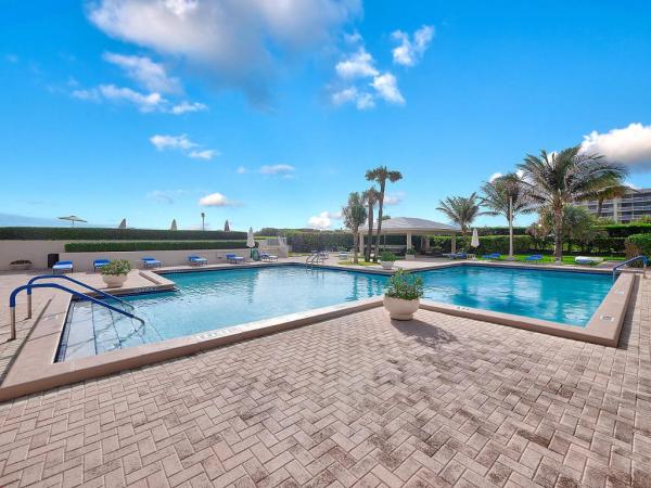 Dorchester Of Palm Beach, 3250 S Ocean Blvd, Palm Beach, Florida 33480, image 2