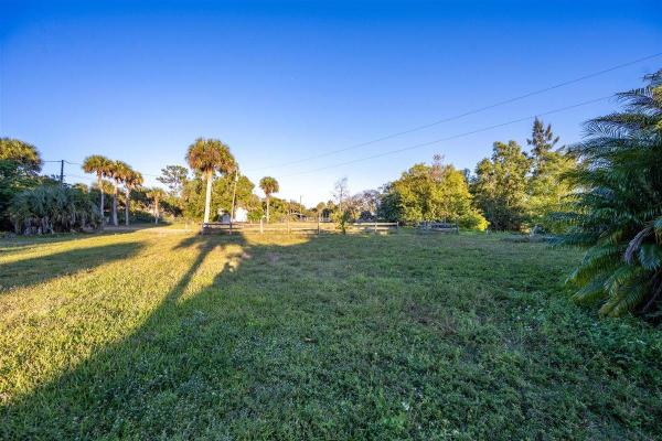 Whippoorwill Lakes, 575 Whippoorwill Trl, West Palm Beach, Florida 33411, image 3