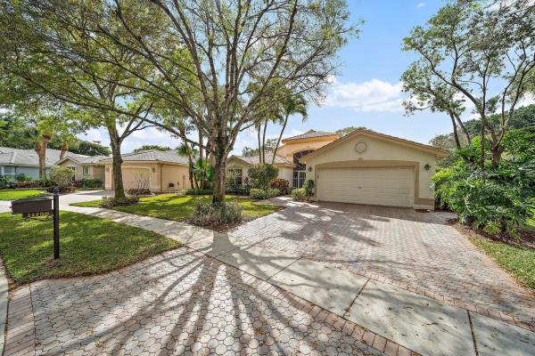 Valencia Lakes, 11756 Cardenas Blvd, Boynton Beach, Florida 33437, image 1