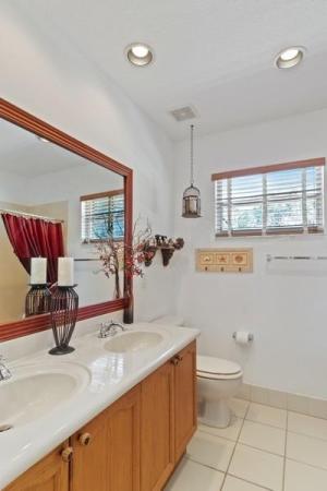 Hypoluxo Haverhill, 5209 Sancerre Cir, Lake Worth, Florida 33463, image 1