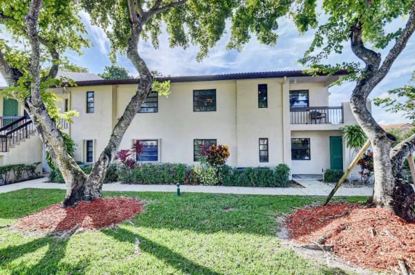 The Horizons Of Boca Lago, 21699 Cypress Rd, Boca Raton, Florida 33433, image 3