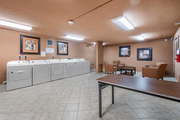 Boca View, 1000 Spanish River Rd #2B, Boca Raton, Florida 33432, image 1
