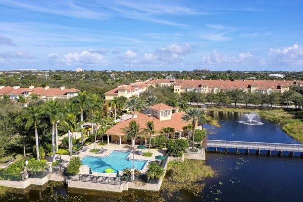 Harbour Oaks, 2414 San Pietro Cir, Palm Beach Gardens, Florida 33410, image 1