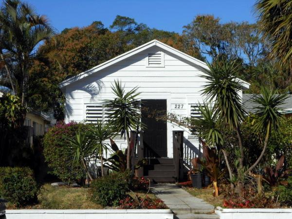 227 N F St, Florida 33460, image 1
