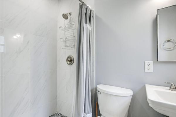 Lakeview Ridge, 825 Dobbins St, West Palm Beach, Florida 33405, image 2