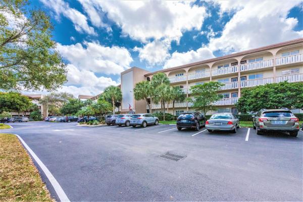 Portofino Village, 3203 Portofino Pt #K4, Coconut Creek, Florida 33066, image 1