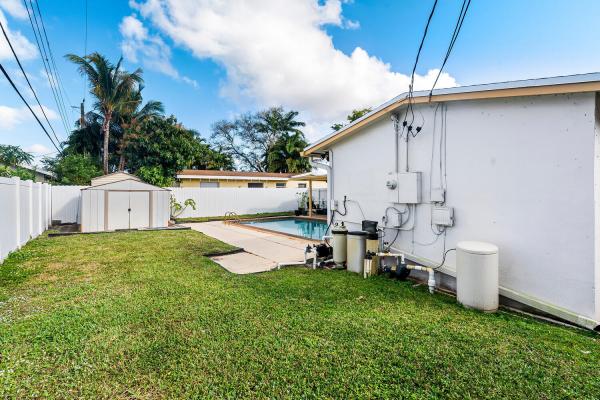Driftwood Estates, 7781 NW 36th St, Davie, Florida 33024, image 2