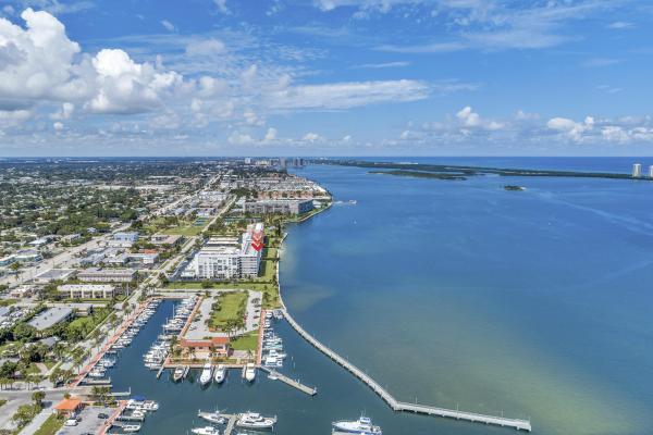 Lake Harbour Towers South, 301 Lake Shore Dr #506, Lake Park, Florida 33403, image 2