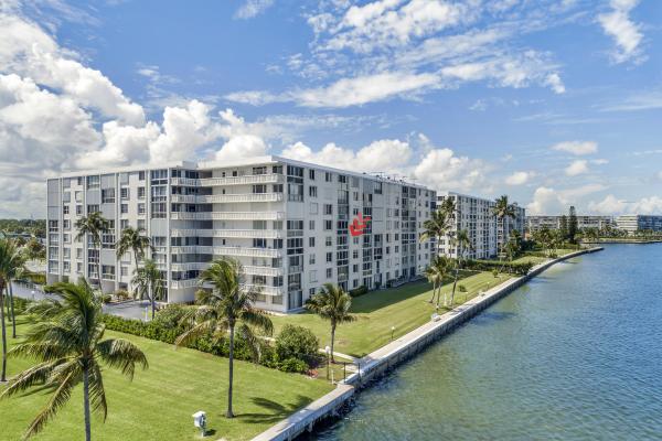Lake Harbour Towers South, 301 Lake Shore Dr #506, Lake Park, Florida 33403, image 1