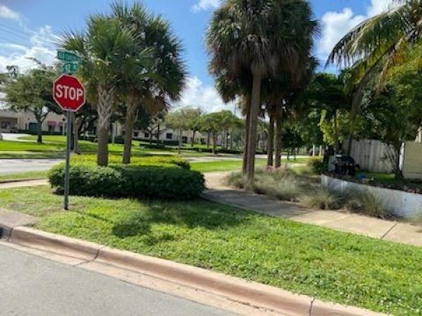 Saga View, 20540 SW 92nd Pl, Cutler Bay, Florida 33189, image 2