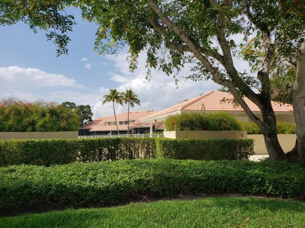 Patio Homes, 231 Old Meadow Way, Palm Beach Gardens, Florida 33418, image 1