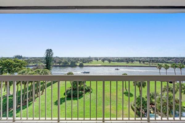 Governor's Pointe, 356 Golfview Rd #601, North Palm Beach, Florida 33408, image 1