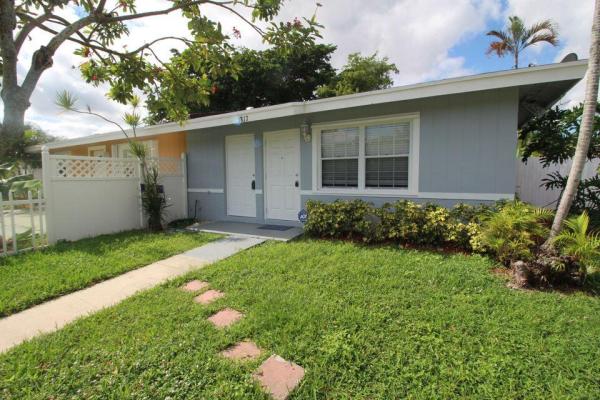 Heather Estates, 3838 Heather Dr E, Greenacres, Florida 33463, image 1