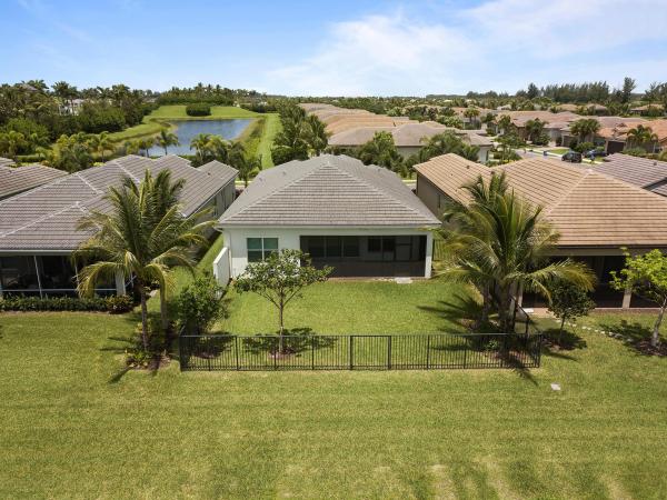 Valencia Bay, 12808 Bonnington Range Dr, Boynton Beach, Florida 33473, image 2