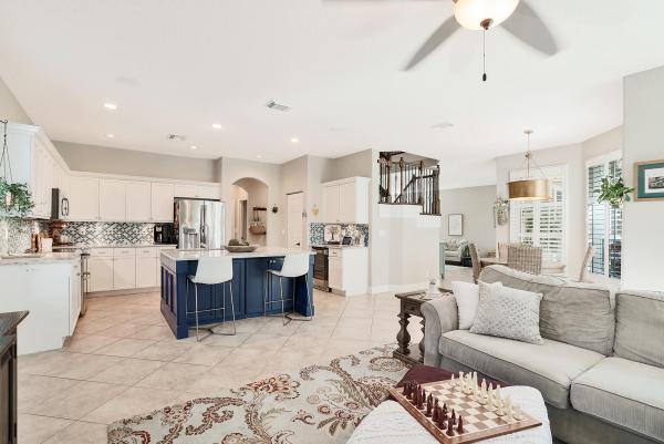 Wellington Shores, 11172 Laurel Walk Rd, Wellington, Florida 33449, image 3