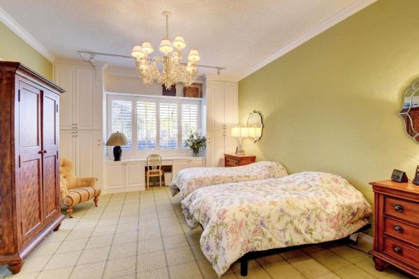 Ashbourne At The Polo Club, 17573 Ashbourne Way #A, Boca Raton, Florida 33496, image 2