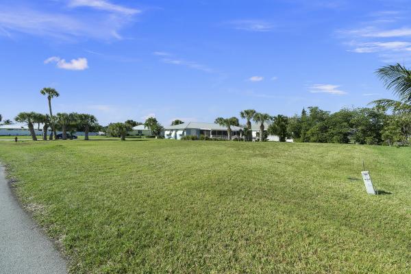 Queens Cove, 123 Queen Catherina Ct, Fort Pierce, Florida 34949, image 1