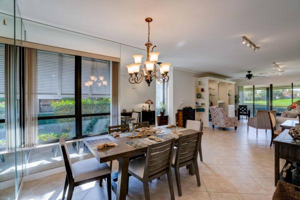 Patio Homes, 287 Old Meadow Way, Palm Beach Gardens, Florida 33418, image 2