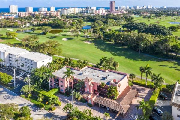 Villa Del Verde, 250 E Royal Palm Rd #0023, Boca Raton, Florida 33432, image 1