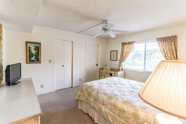 Huntington Lakes 2, 7145 Huntington Ln #201, Delray Beach, Florida 33446, image 2