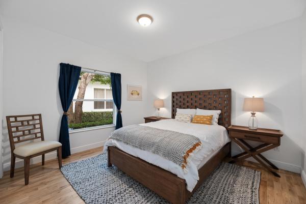 Brookside, 11194 Isle Brook Ct, Wellington, Florida 33414, image 2