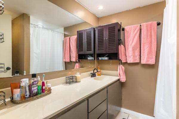Village Of Sandalwood Lakes, 2402 24th Way, West Palm Beach, Florida 33407, image 3
