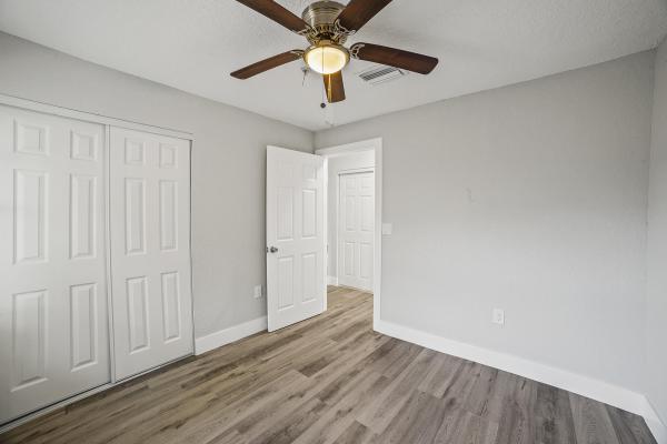 Delray Manors, 6120 N Dixie Hwy, Boca Raton, Florida 33487, image 1