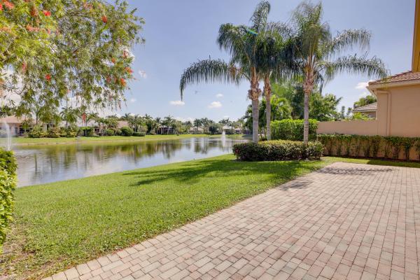 Manchester Lakes At Wycliffe, 3860 Netherlee Way, Lake Worth, Florida 33449, image 1