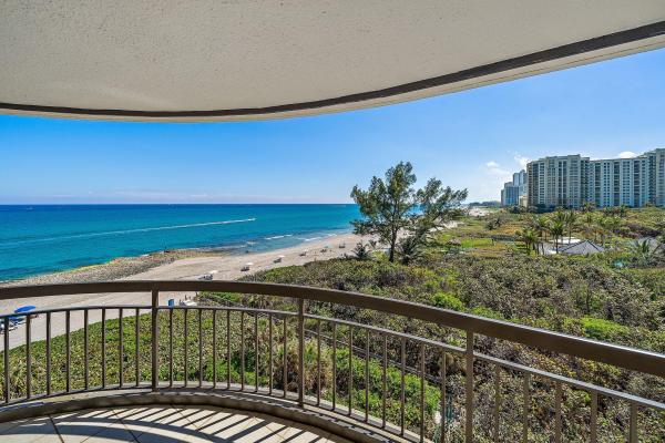 Martinique, 4000 N Ocean Dr #502, Riviera Beach, Florida 33404, image 2
