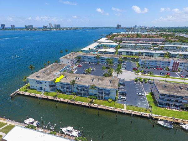 Lake Colony, 101 Doolen Ct #307, North Palm Beach, Florida 33408, image 1