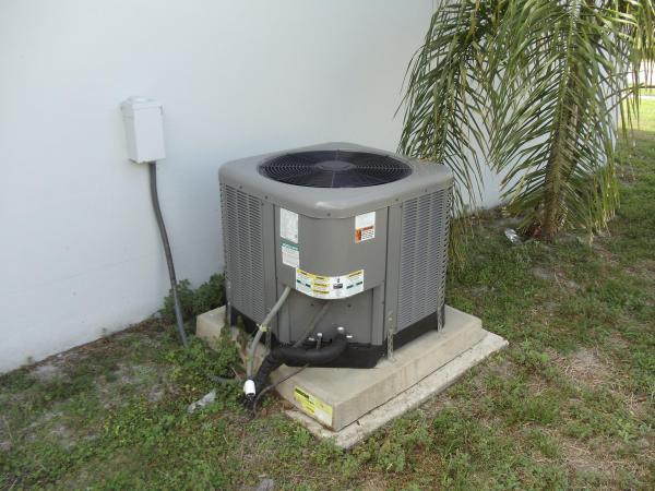 Floresta Pines, 325 NE Jonquil St, Port St. Lucie, Florida 34983, image 1