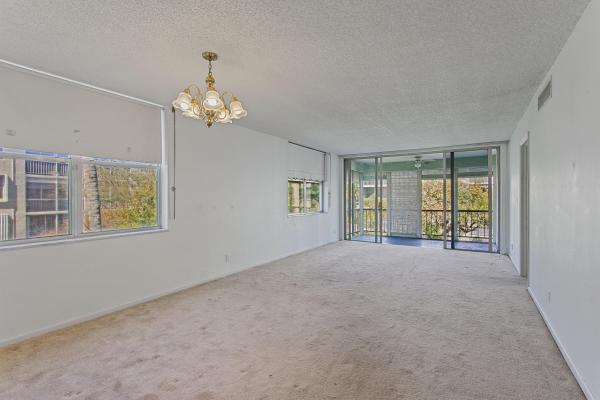 Seagate Of Gulfstream, 2016 S Federal Hwy #301, Boynton Beach, Florida 33435, image 3