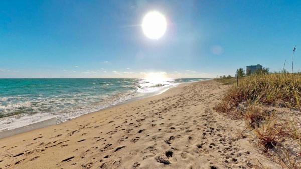 Hibiscus By The Sea, 3870 N Highway A1a #106, Fort Pierce, Florida 34949, image 1
